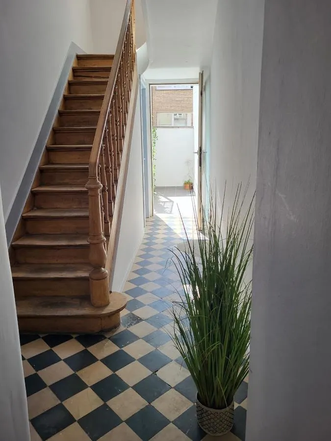 Guest house Studios Idealement Situes - Eu Brussels
